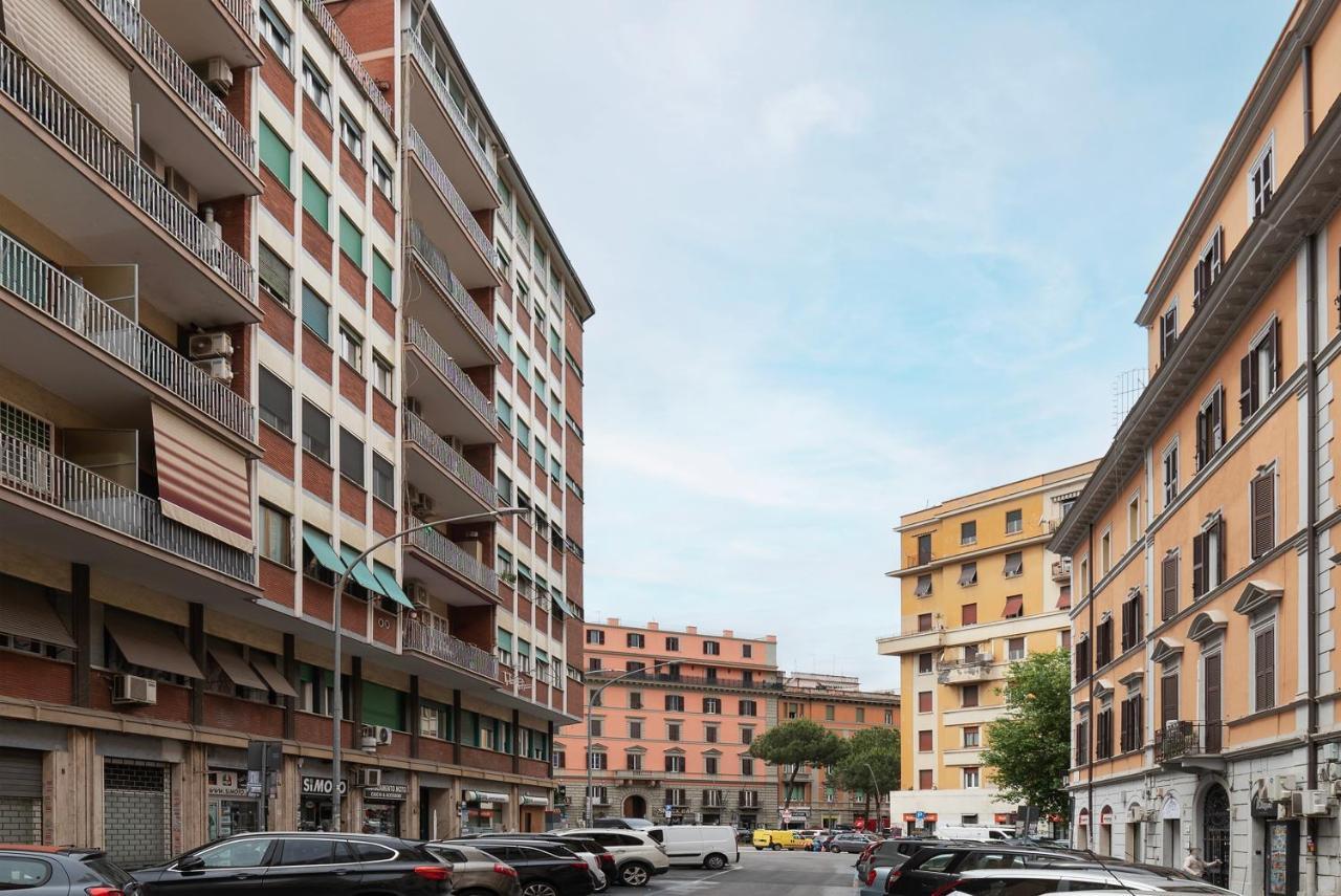 Piazza Re Di Roma Comfy Apartment Buitenkant foto