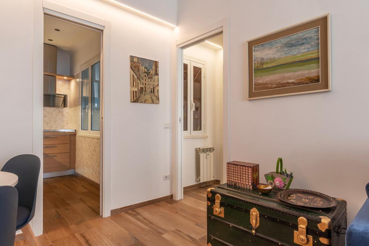 Piazza Re Di Roma Comfy Apartment Buitenkant foto